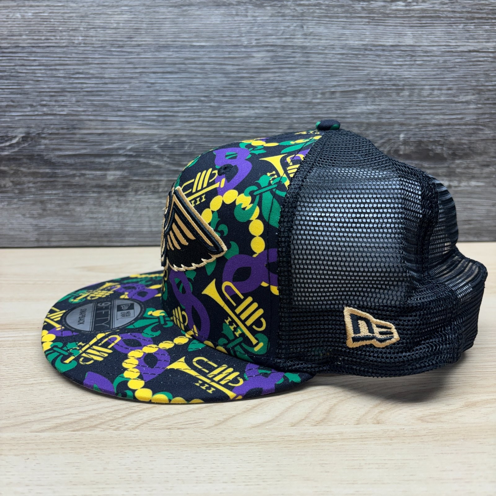 New Orleans Pelicans Hat Cap Snap Back Multi-Color NBA Basketball Mardi Gras