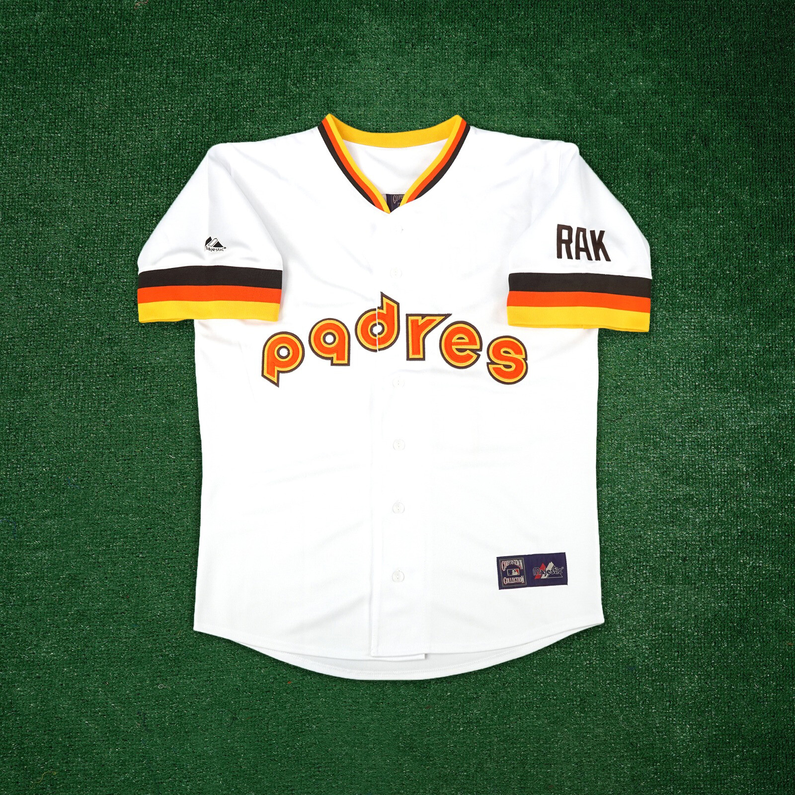 Tony Gwynn 1984 San Diego Padres Home Cooperstown Throwback Men’s Jersey
