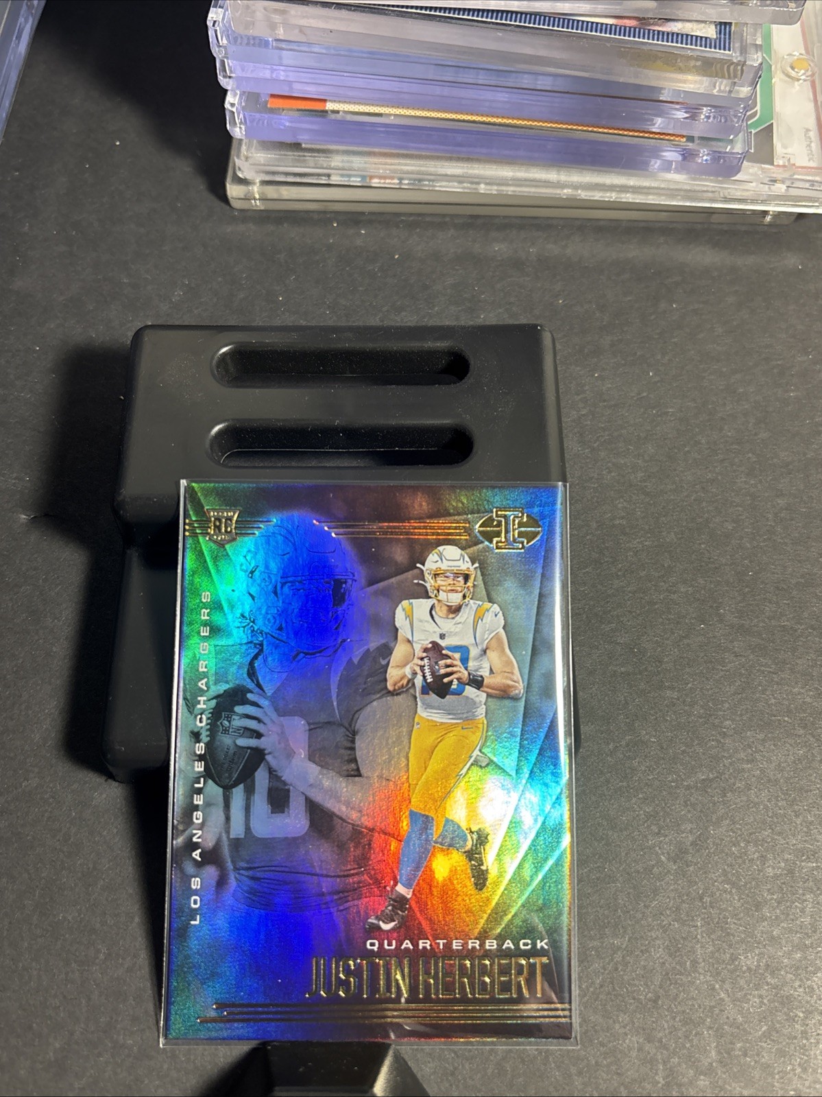 2020 Panini Illusions – Justin Herbert #7 (RC) – Holo