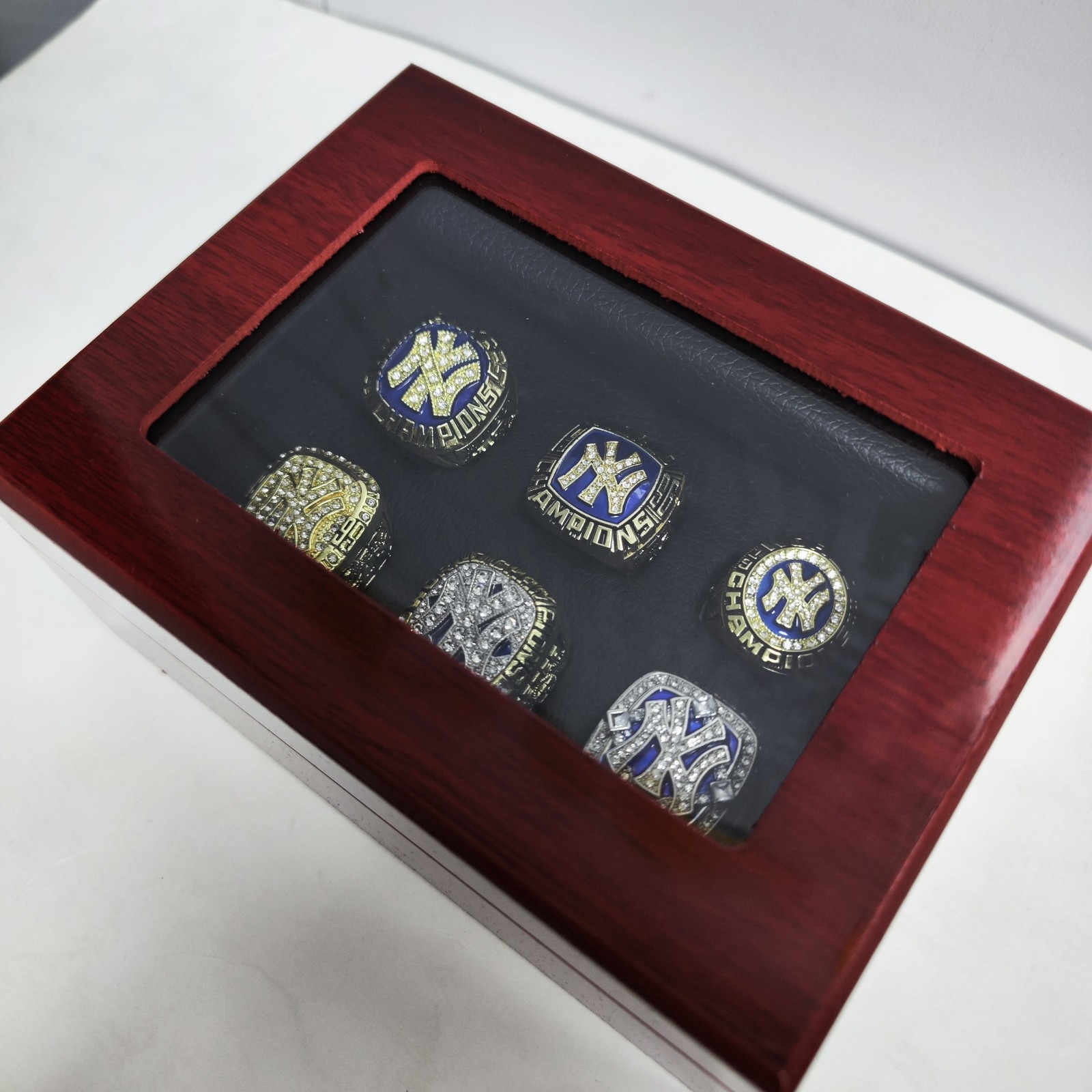 New York Yankees World Series Championship 6 Rings Set W Box