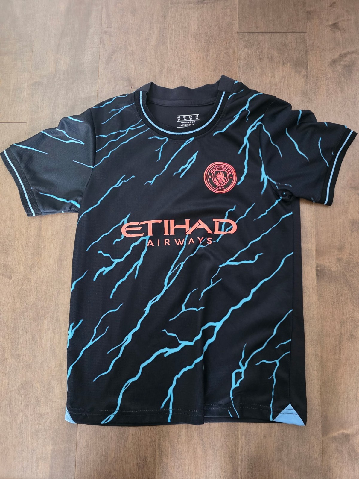 Youth Boys Size 8 / Med Soccery Jersey Manchester City #9 Halland