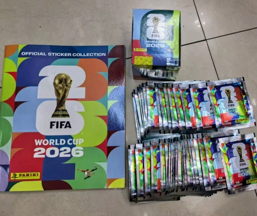 Panini FIFA World Cup 2026 Official Sticker 50-Pack Box Gold Limited NEW 2026