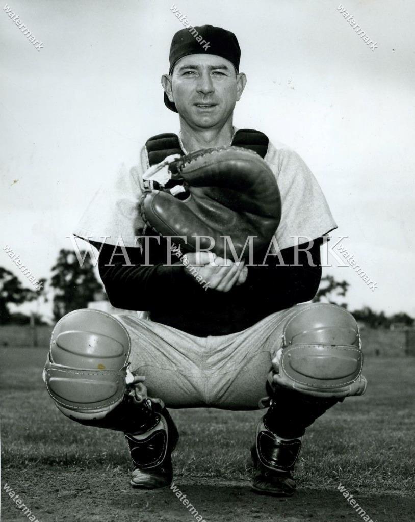 DJ55 Mickey Owen Chicago Cubs 8×10 11x1416x20 24×36 Photo