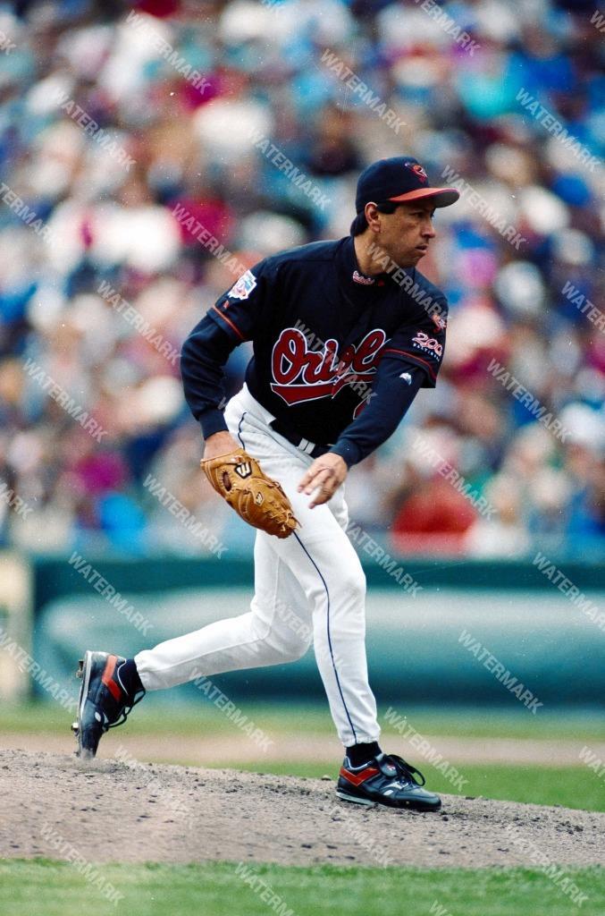 GT55 Jesse Orosco Baltimore Orioles 8×10 11×14 16×20 24×36 Photo
