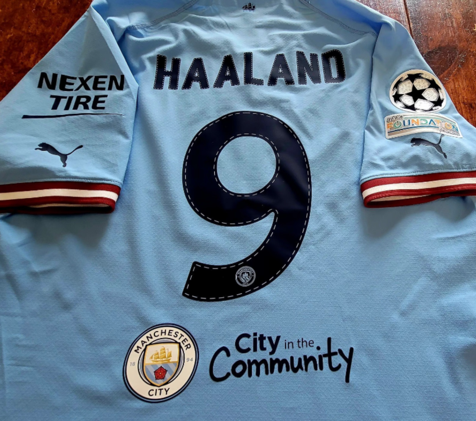 2022/23 PUMA MANCHESTER CITY #9 HALLAND PLAYER AUTHENTIC ISSUE WINNER SOCCER