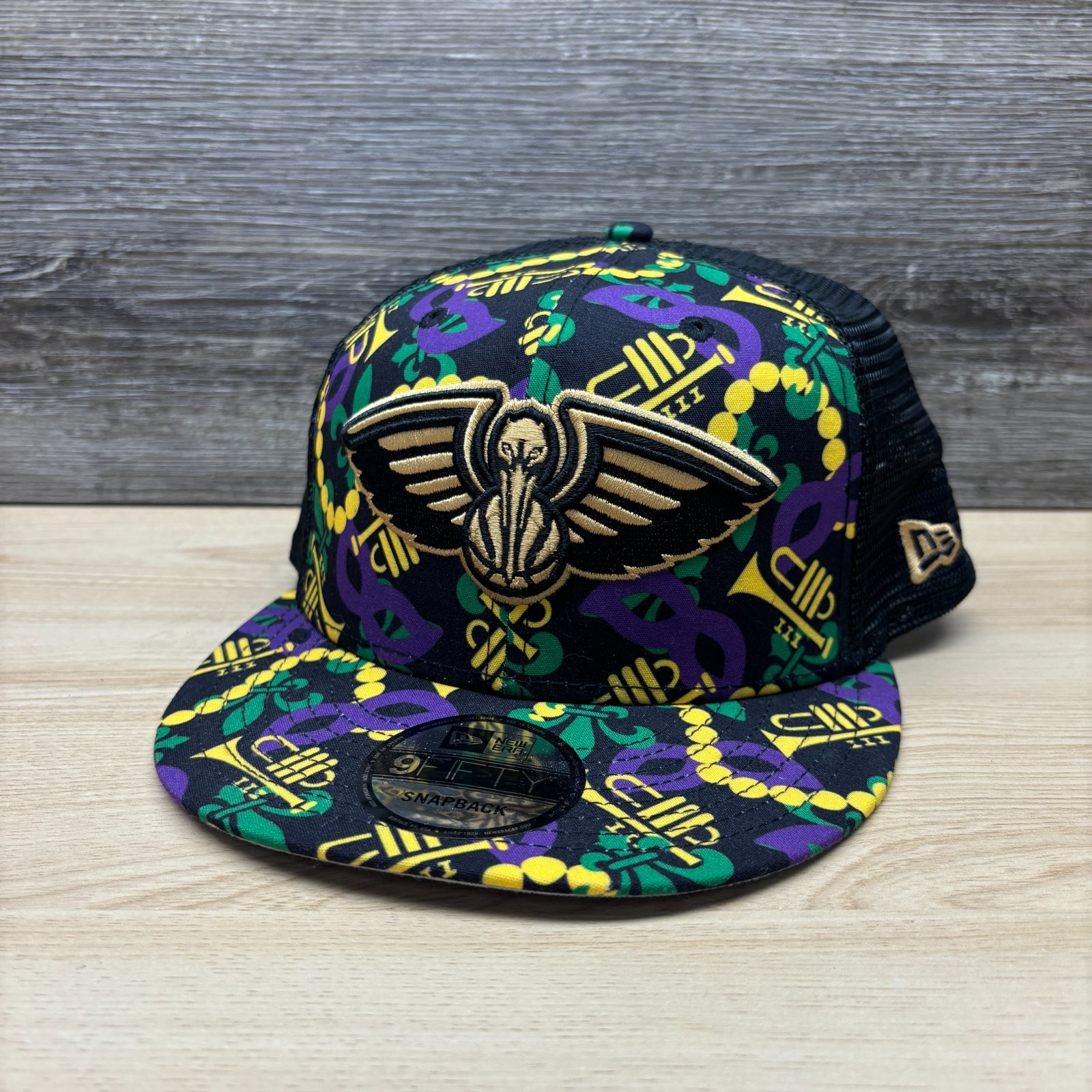 New Orleans Pelicans Hat Cap Snap Back Multi-Color NBA Basketball Mardi Gras