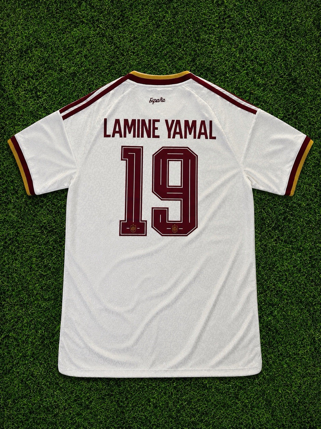 Spain Lamine Yamal #19 Soccer Jersey Unisex Adult L