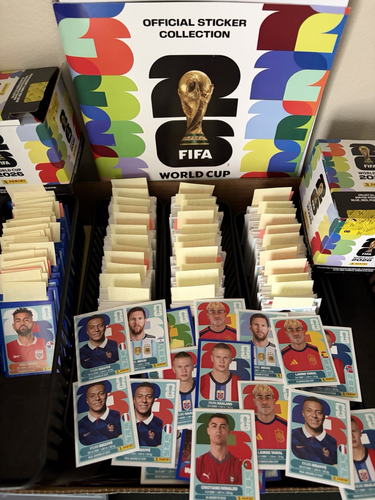 FIFA Soccer World Cup 2026 Panini Stickers White Border MEX1 to SCO20 – Pick