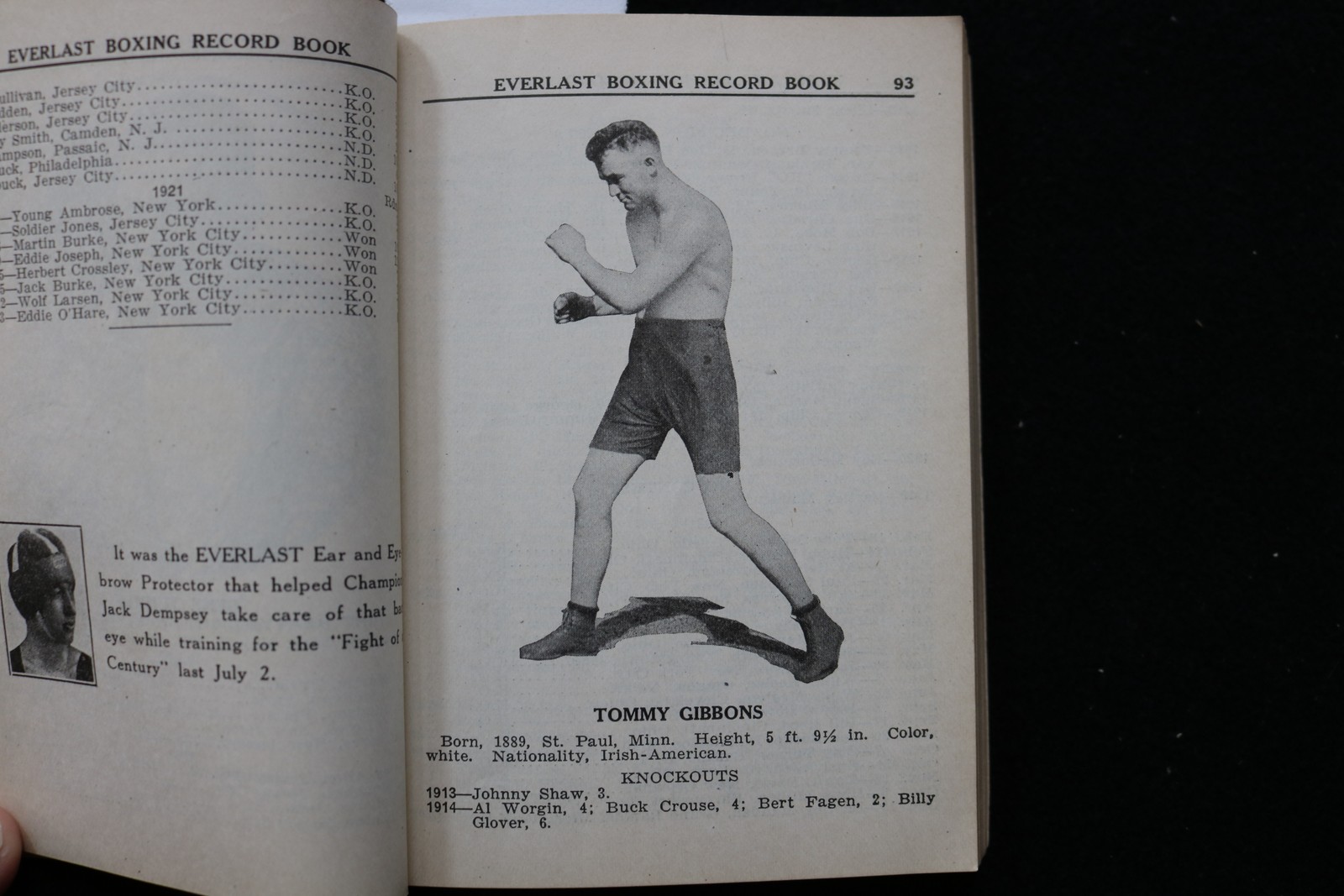1922 EVERLAST BOXING RECORD AND BLUE BOOK SOFTCOVER BOOK – JACK DEMPSEY – K 3835