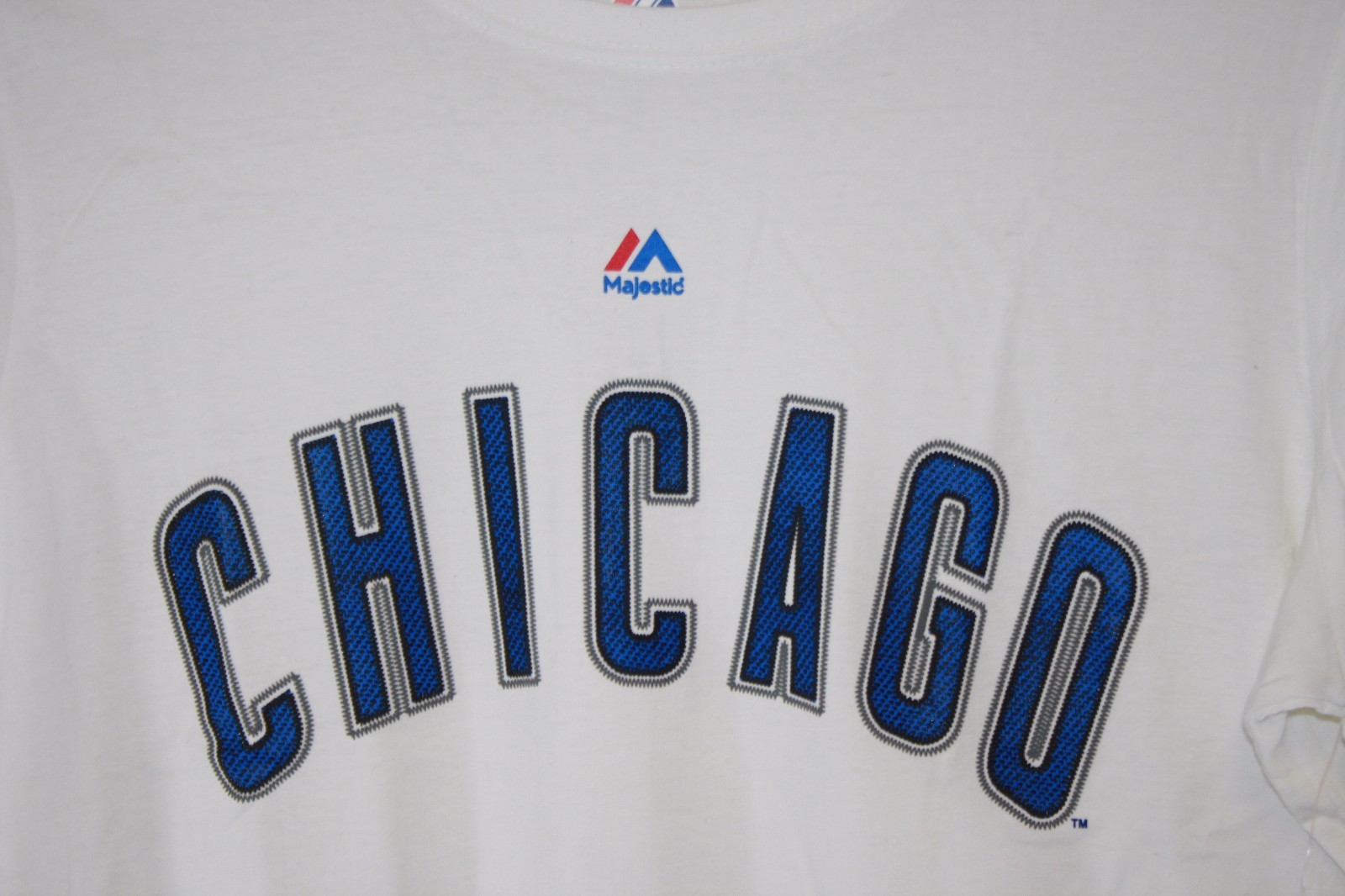 NEW Womens MAJESTIC Chicago CUBS White Long Sleeve Her World Baseball MLB Shirt