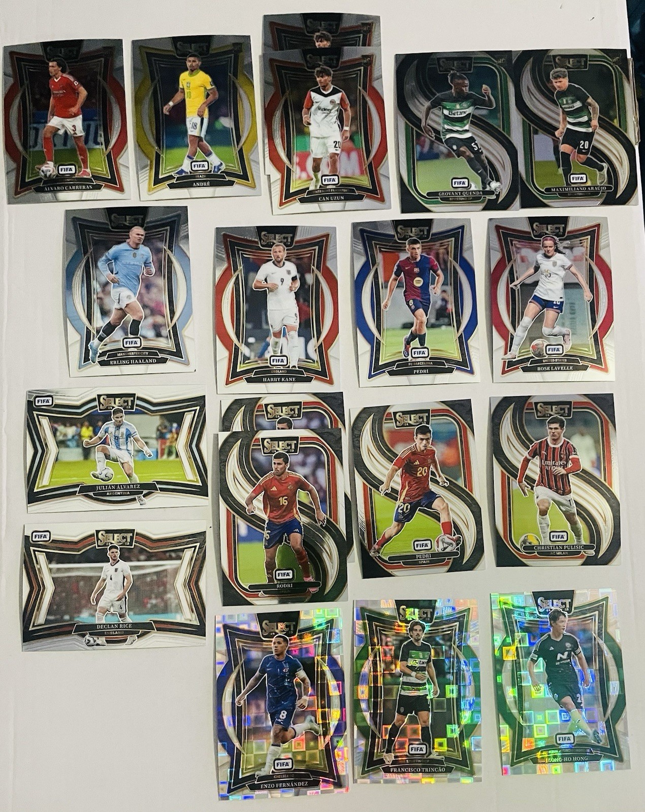 2024/25 FIFA Select 18 Card Lot (RC Field Level Pandora Prizms) HALLAND Pedri Et
