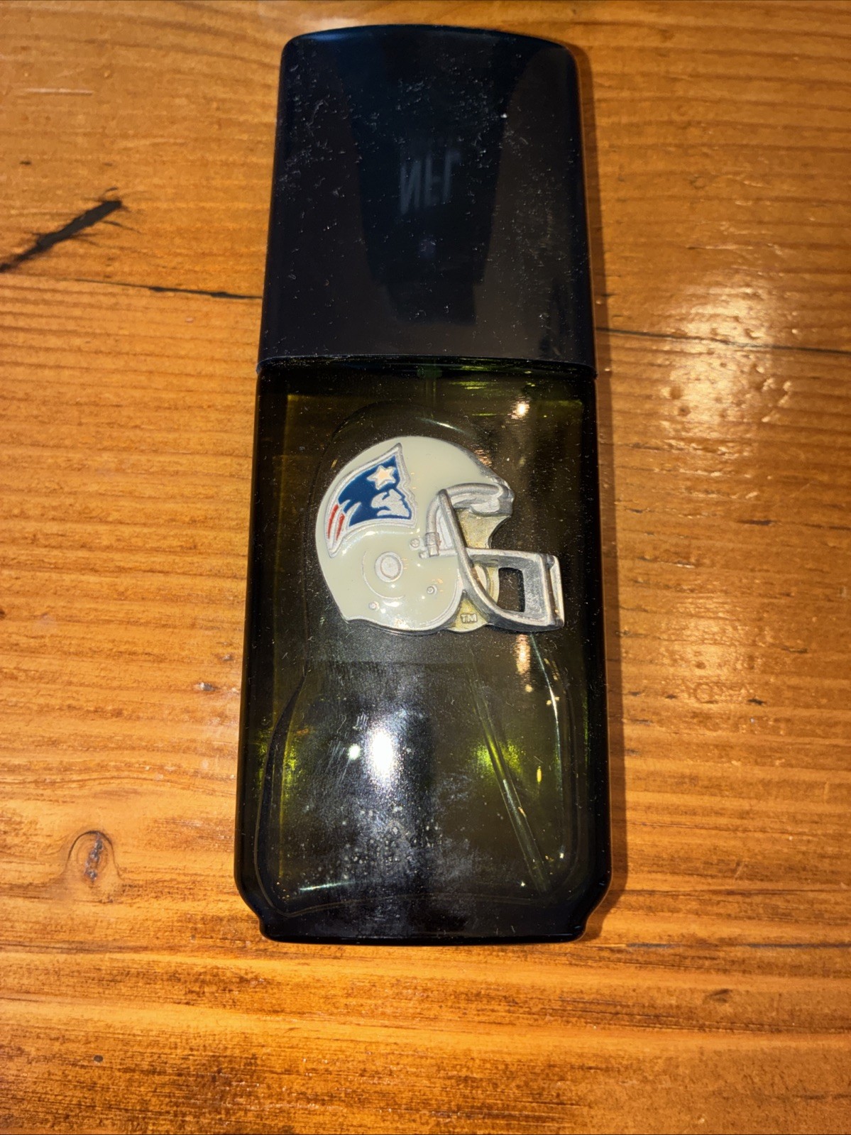 Vintage NFL NEW ENGLAND PATRIOTS Cologne Spray. NFL 3.4 oz Mostly Full bottle