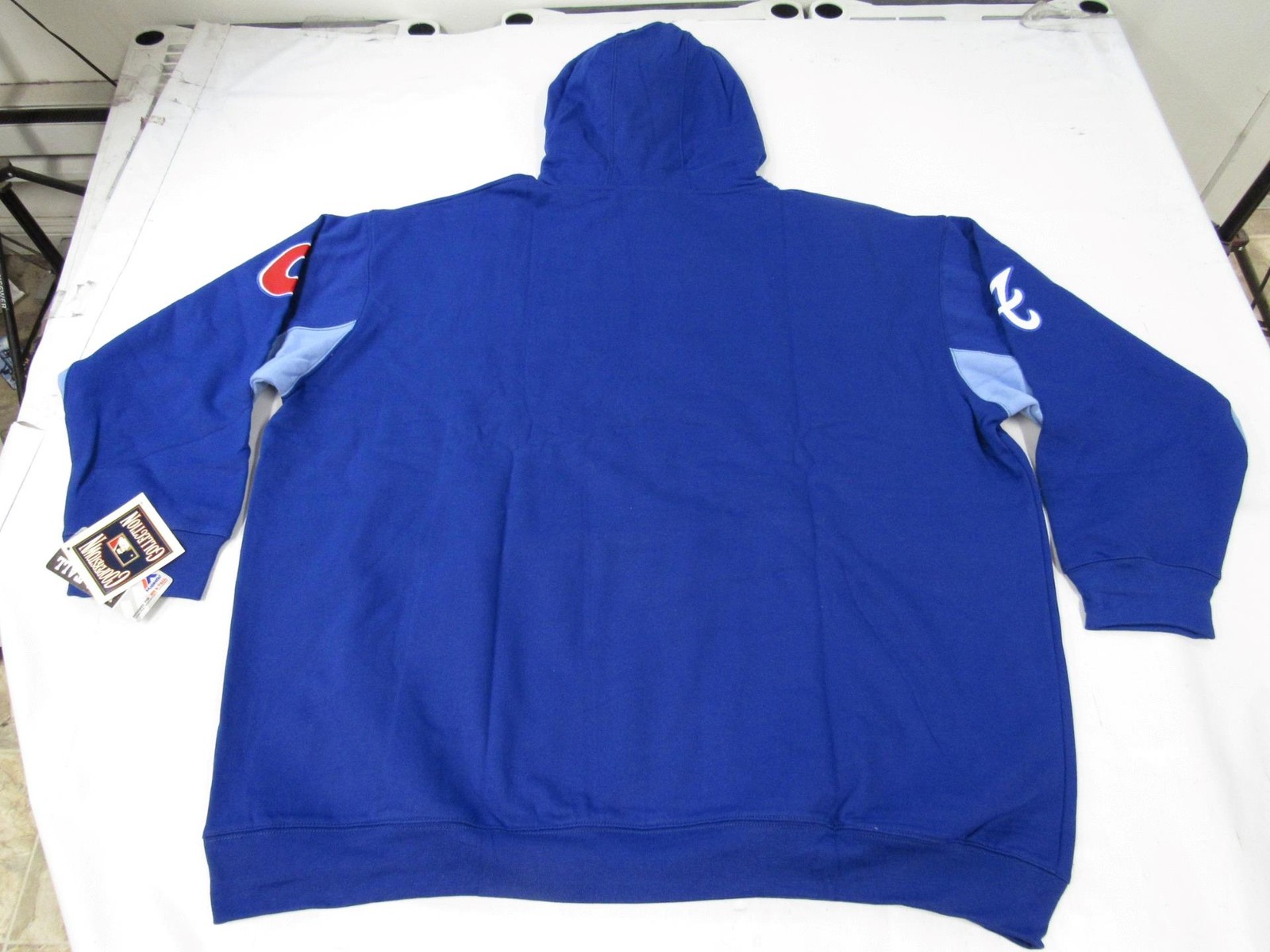 New Atlanta Braves Mens Sized 4XL-Tall Majestic Blue Hoodie