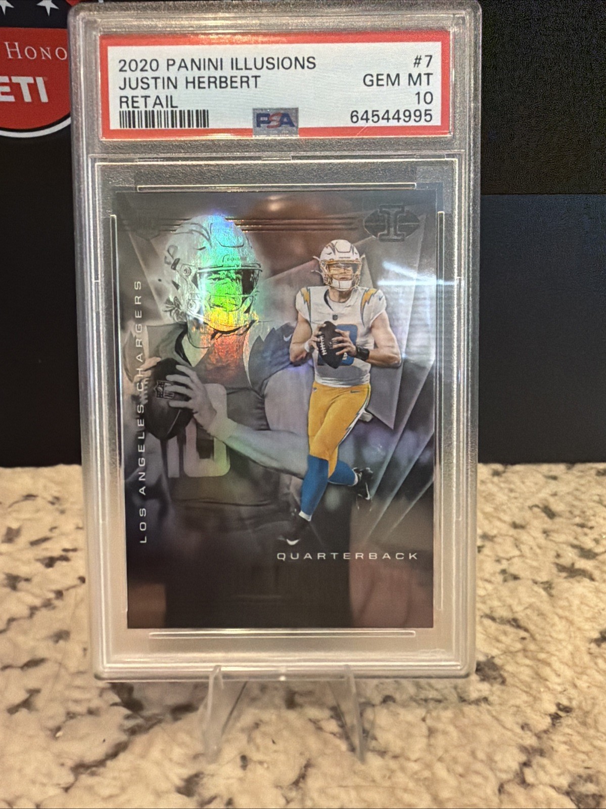 2020 Panini Illusions – Justin Herbert #7 Retail (RC)